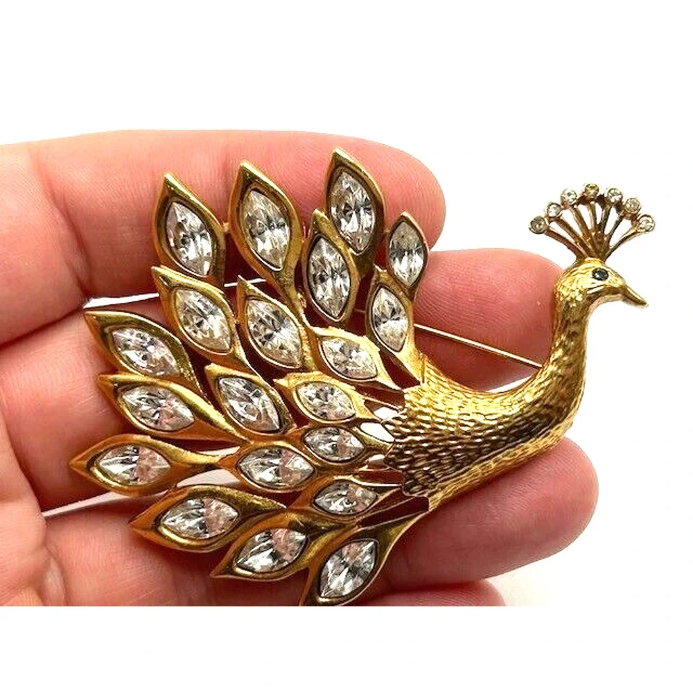 Vintage Strutting‎ Goldtone Peacock With Navette Rhinestone Plumage Brooch Pin